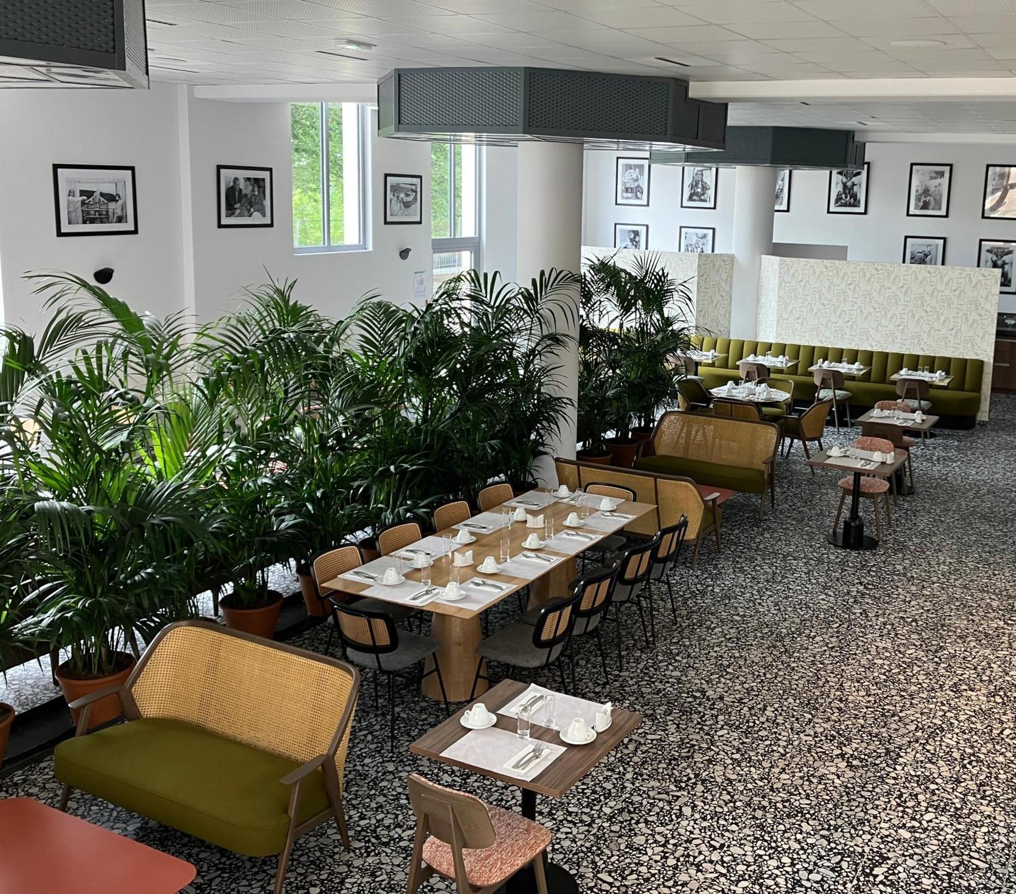 Dali Hotel Montauban Buitenkant foto